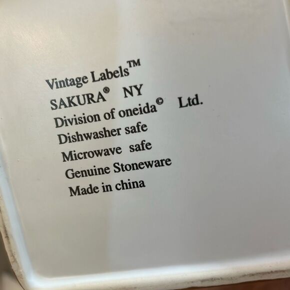 Vintage Label Lidded Jar - Picture 4 of 6